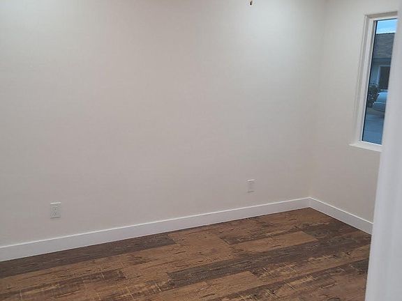4th image of 45037 Spearman Ave