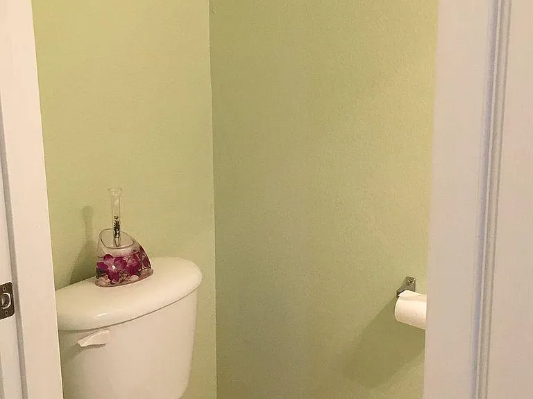632 Crystal Way — Photo 24