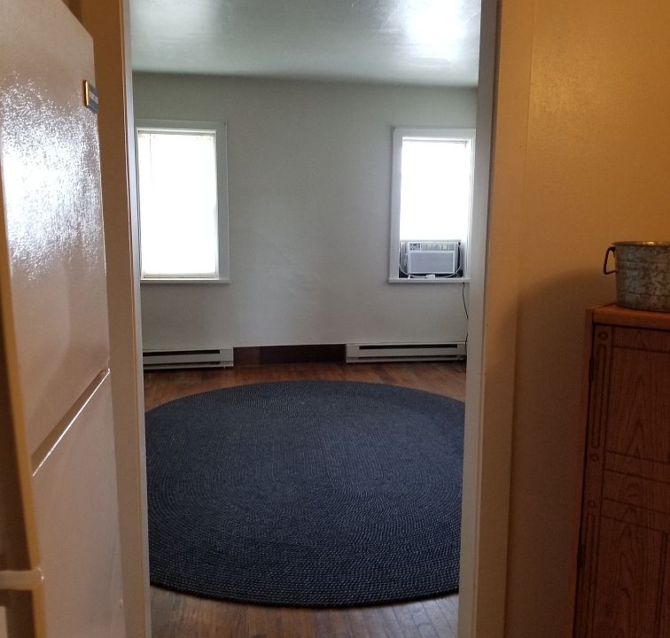 1st image of 213 N Marion Ave APT 3