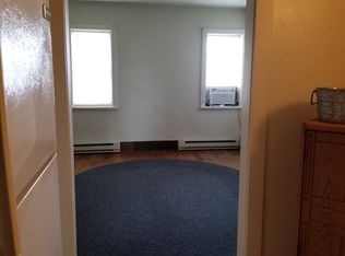 213 N Marion Ave APT 3, Washington, IA 52353