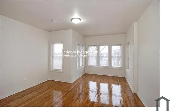 2 bed, $1,679 — Photo 4