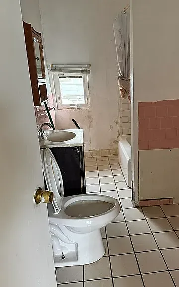 39 Brighton St #3 — Photo 10