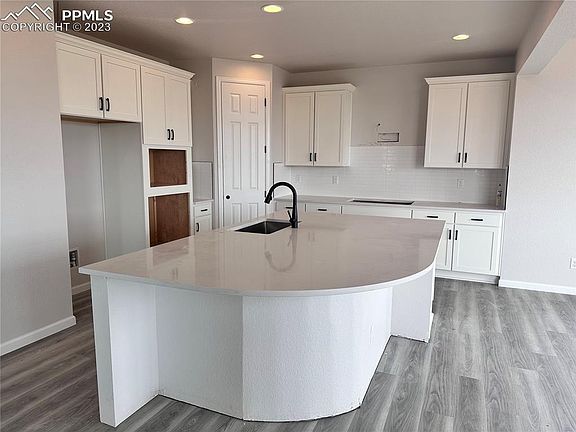 2nd image of 3406 Bella Luna Dr