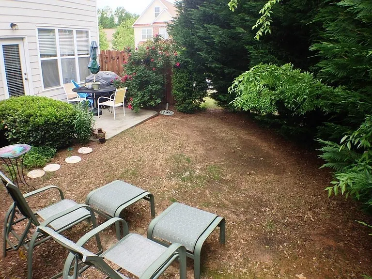 400 Grayson Way — Photo 24