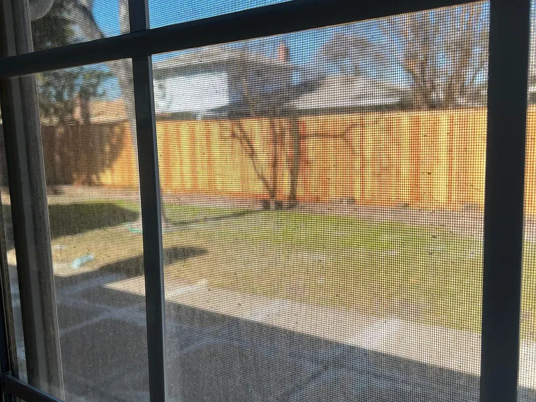 1015 Cameron Way — Photo 5