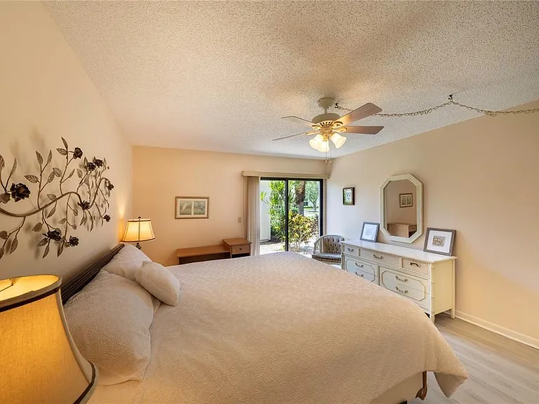 696 Bird Bay Dr W #138 — Photo 13