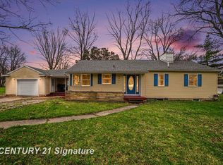 3036 E Miller Rd, Midland, MI 48640