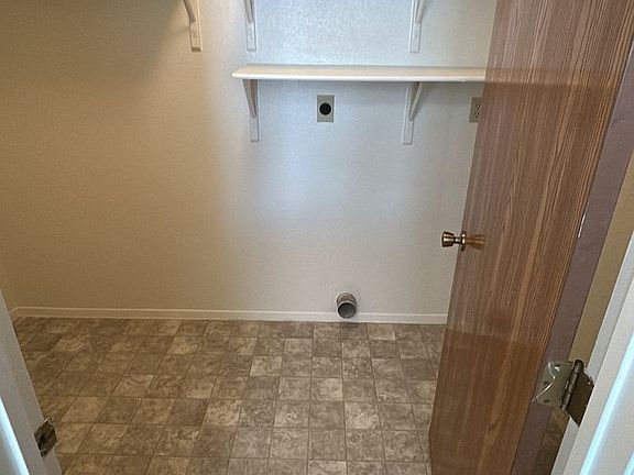 5th image of 1187 Dakota Dr