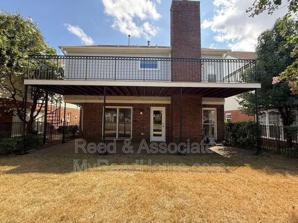 126 Riverwalk Pl, Memphis, TN 38103