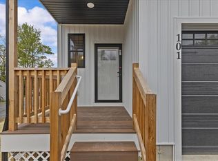 23 Ferris St #101, Saint Albans, VT 05478