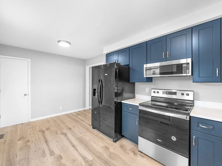 2214 Glory Dr — Photo 12