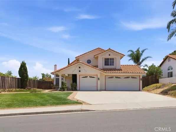 16514 Mountain St, Lake Elsinore, CA 92530