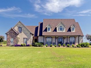 621 Wortham Cemetery Rd, Bells, TN 38006