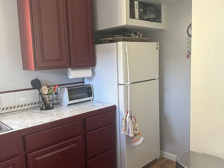 327 Virginia St — Photo 8