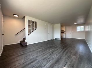 1186 Scheuring Rd #C, De Pere, WI 54115