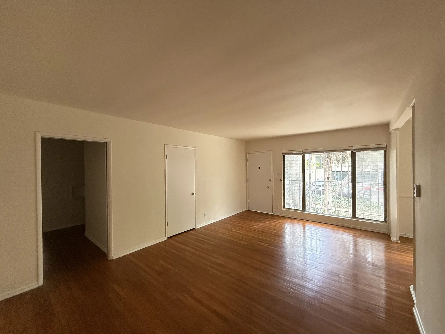 2 bed, $3,199 — Photo 1