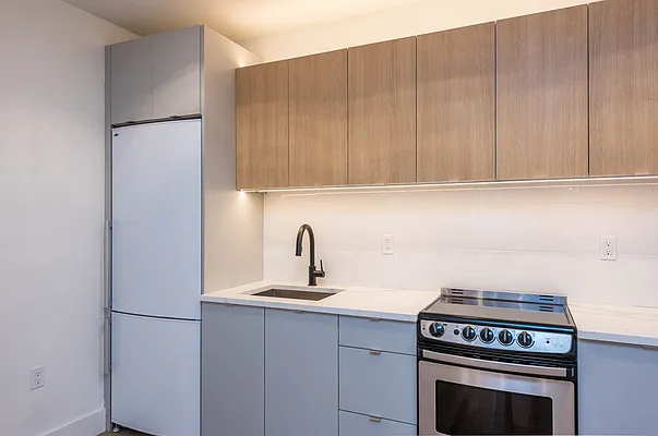 Rented by Nooklyn NYC LLC | media 64