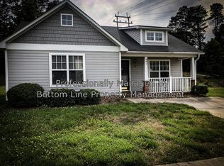 841 Raindrops Rd, Gastonia, NC 28054