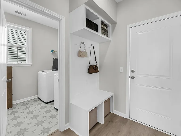 8713 Revival Rd — Photo 15