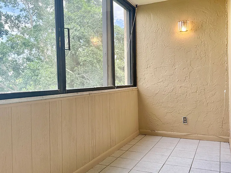 2617 Cove Cay Dr #1-311 — Photo 43