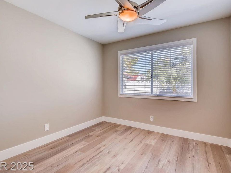 1st image of 1529 Udine Ct