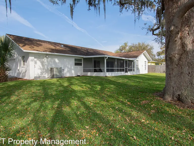 57 Florida Park Dr — Photo 25