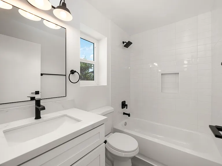 OPEN HOUSE THIS SATURDAY! The Ranch: Newly renovated 1 bed in normal heights with in-unit washer/... — Photo 8