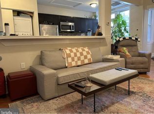 1214 Spruce St APT 4, Philadelphia, PA 19107