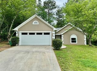 715 Shore Ln, Lithonia, GA 30058