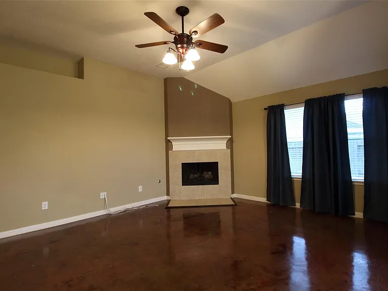 3707 Autumn Branch Ct — Photo 10