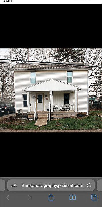 1st image of 421 1st Dr NE