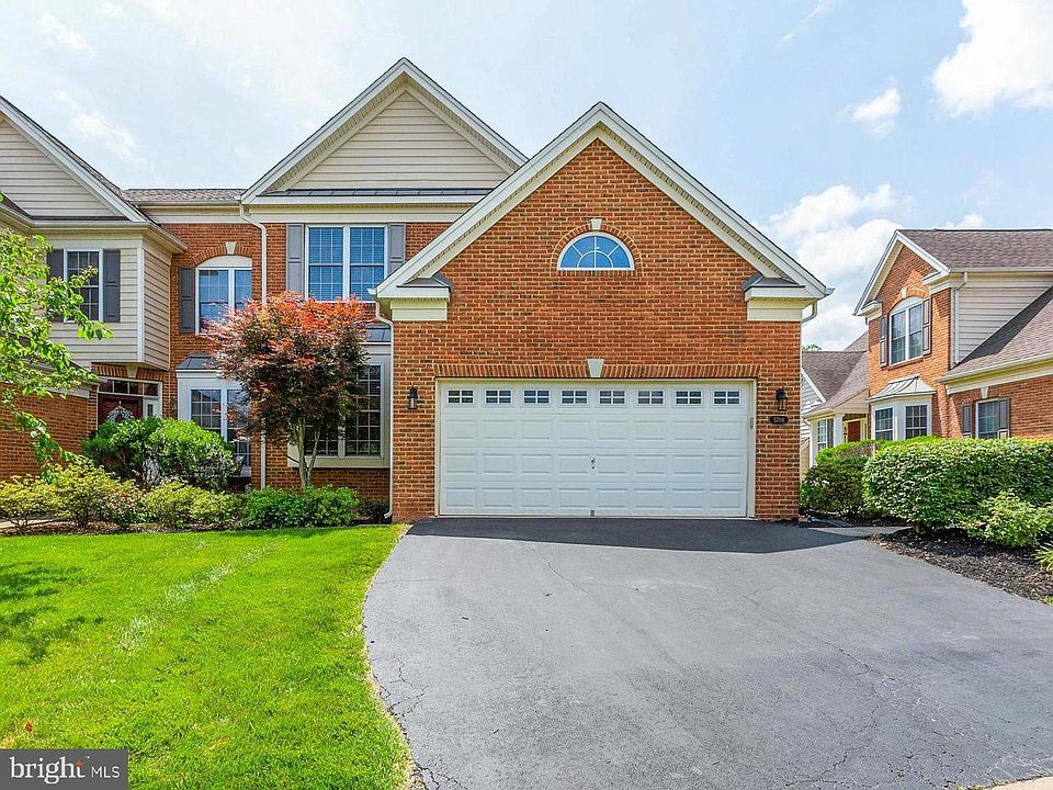 1st image of 5708 Wheelwright Way