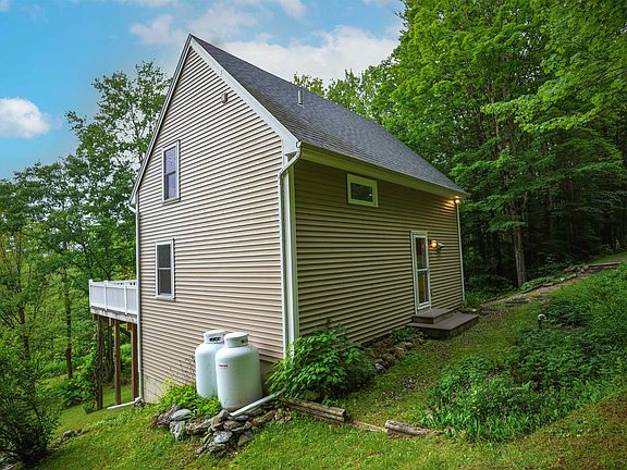 5th image of 570 Upper Meehan Road