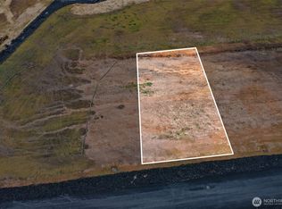 14 Bradford St, Raymond, WA 98577