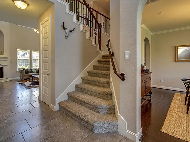 25710 Oakwood Knoll Dr — Photo 13