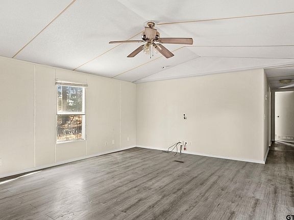 4th image of 1828 County Road 386 Lot 5