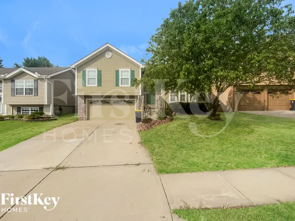 8621 NE 110th Ter, Kansas City, MO 64157