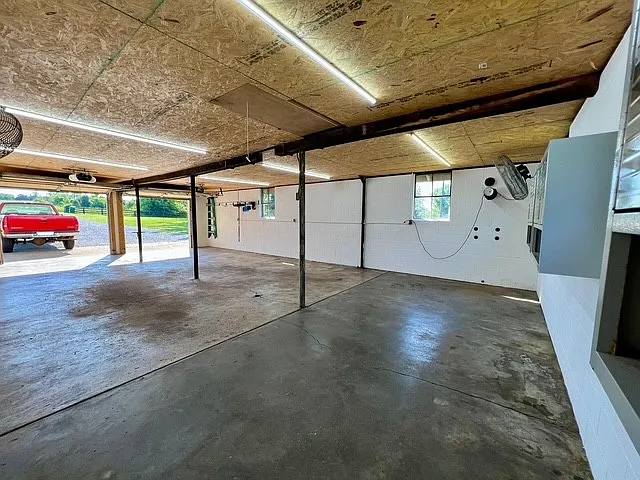 17302 Taylorsville Rd — Photo 47