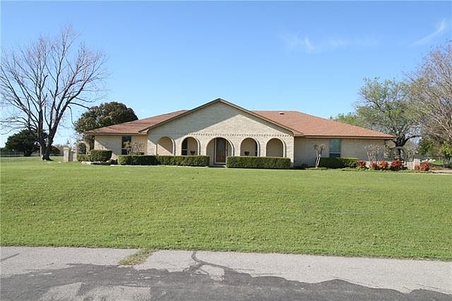 1st image of 327 Windy Meadow Dr