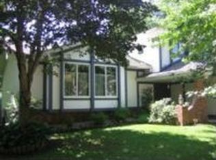 1733 S 166th Cir, Omaha, NE 68130