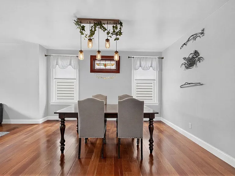 166 Woodridge St #1 — Photo 6