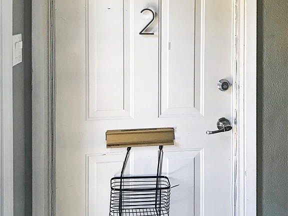 3rd image of 741 E Oltorf St APT 102
