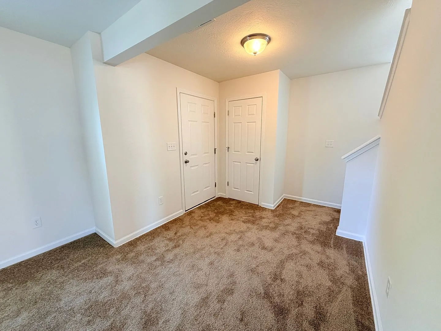 Just Reduced: 4 Bedroom/2 Bathroom Home Located At 2375 Bristol Dr. In Franklin — Photo 4