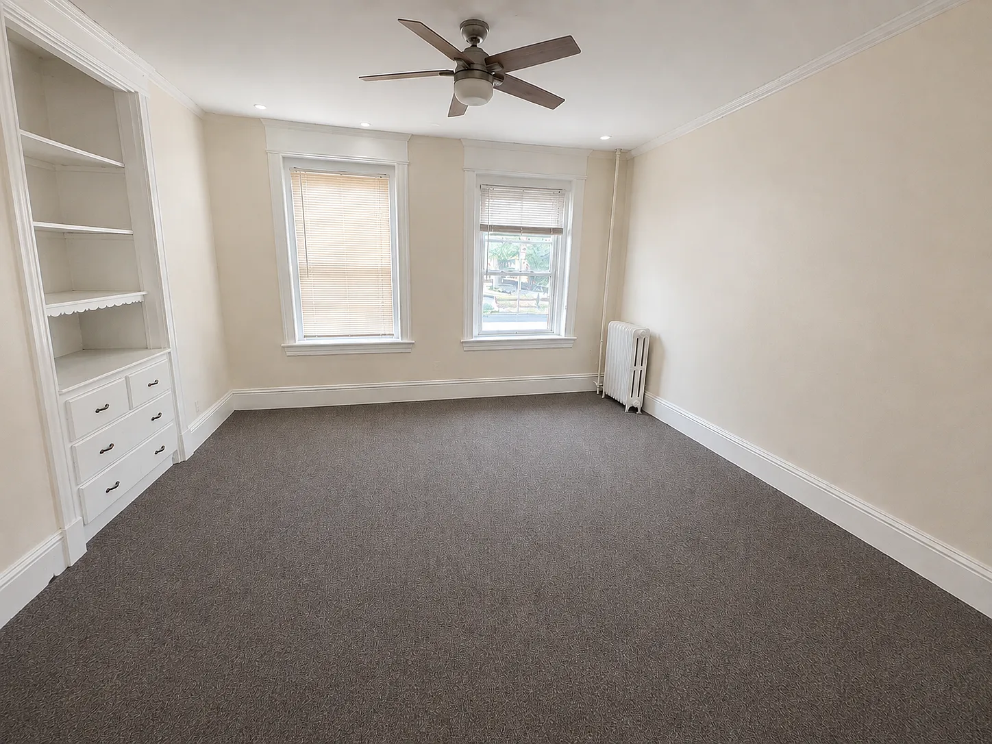 3 bed, 1150 sqft, $3,650 — Photo 1