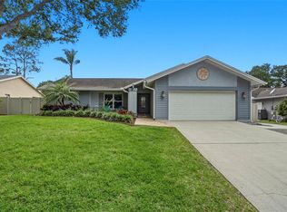5015 Bridgeport Dr, Safety Harbor, FL 34695