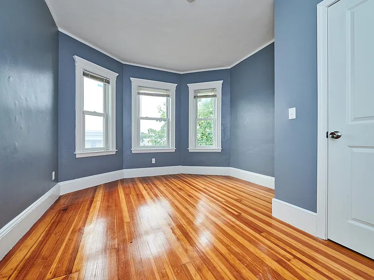 44 Fox St #1 — Photo 6