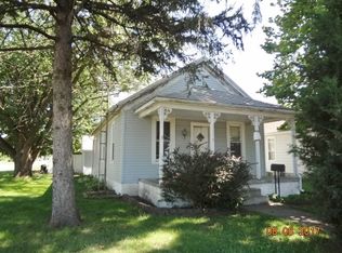 1116 N Kickapoo St, Lincoln, IL 62656