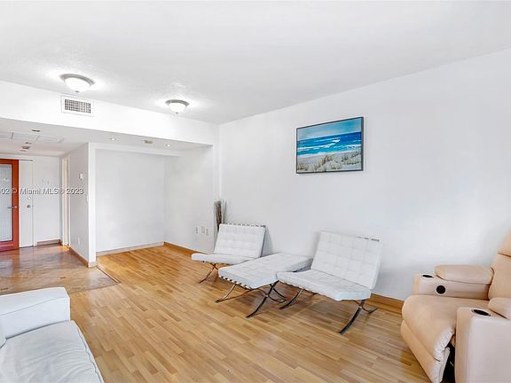 3rd image of 5401 Collins Ave APT 133
