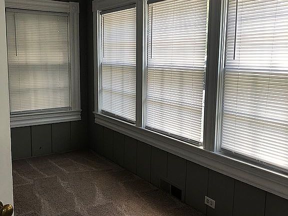 5th image of 419 Hancock St