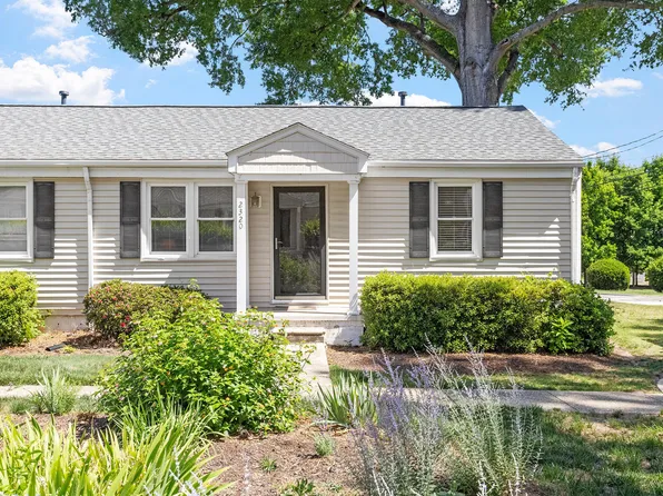 2320 Bernard St, Raleigh, NC 27608